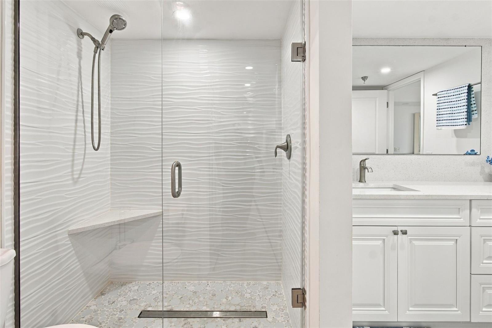 6009 Sea Ranch Dr #105 Property Photo 20