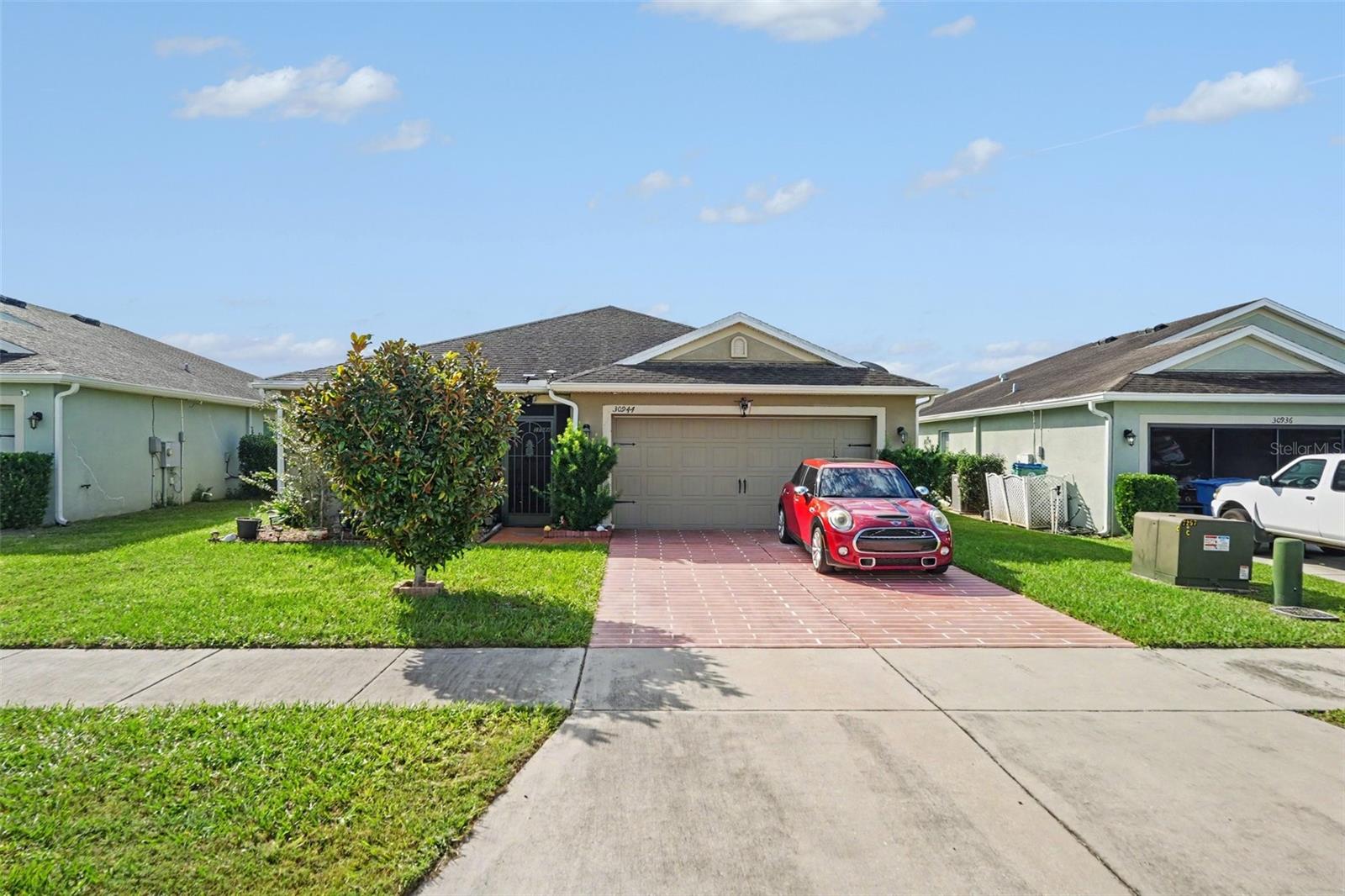 30944 WATER LILY DR Property Photo 1