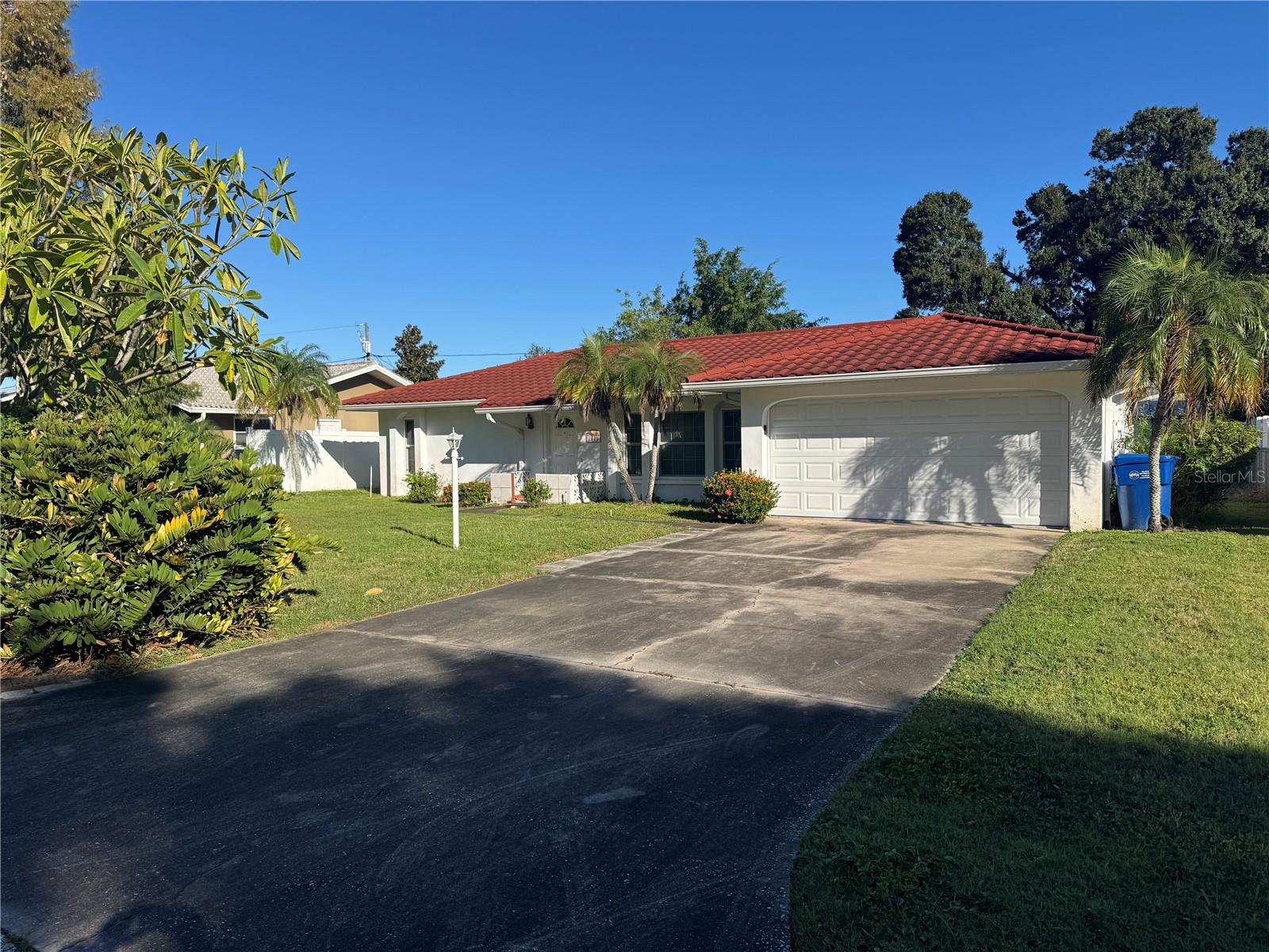 1640 KAY DR Property Photo 1
