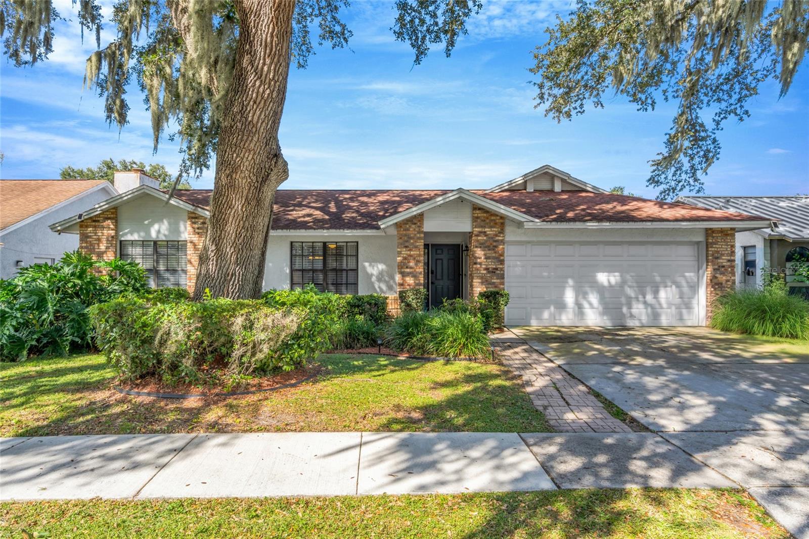 1908 Landside Dr Property Photo 3