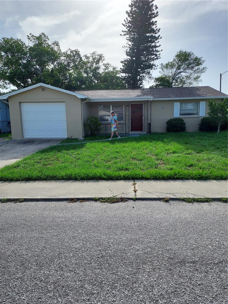 1240 CHELSEA LN Property Photo 1