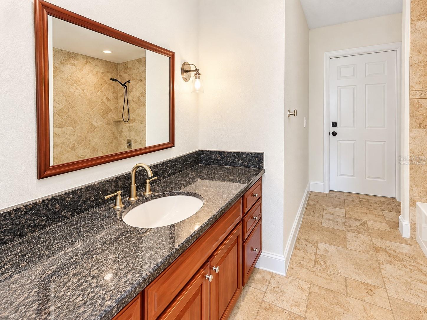 5734 Golden Owl Loop Property Photo 6
