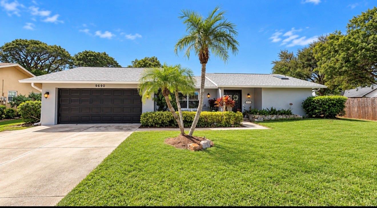 9690 Leeward Ave Property Photo 1
