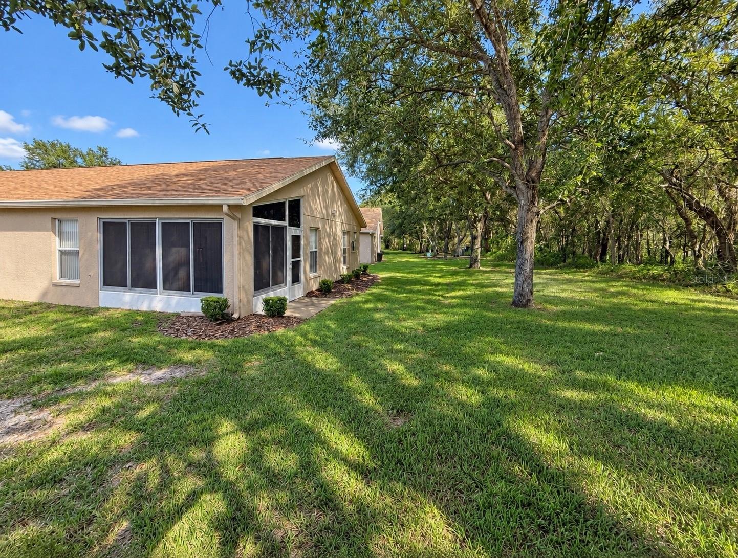 11210 Heathrow Ave Property Photo 2