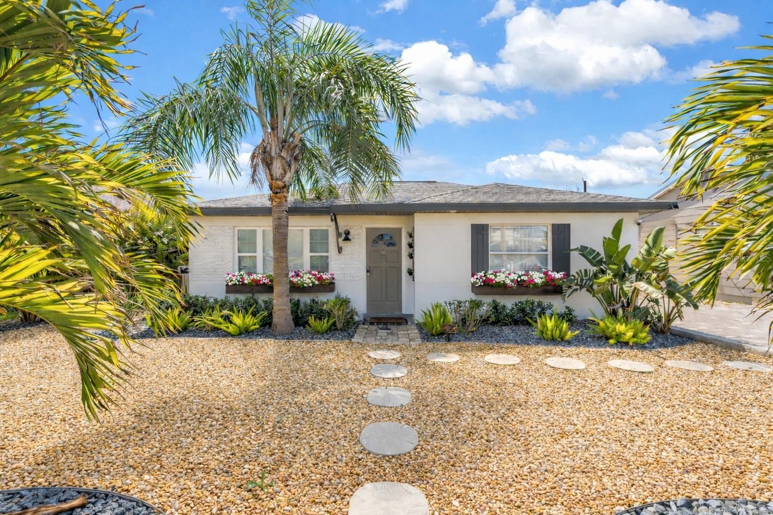 14066 Marguerite Dr Property Photo 2