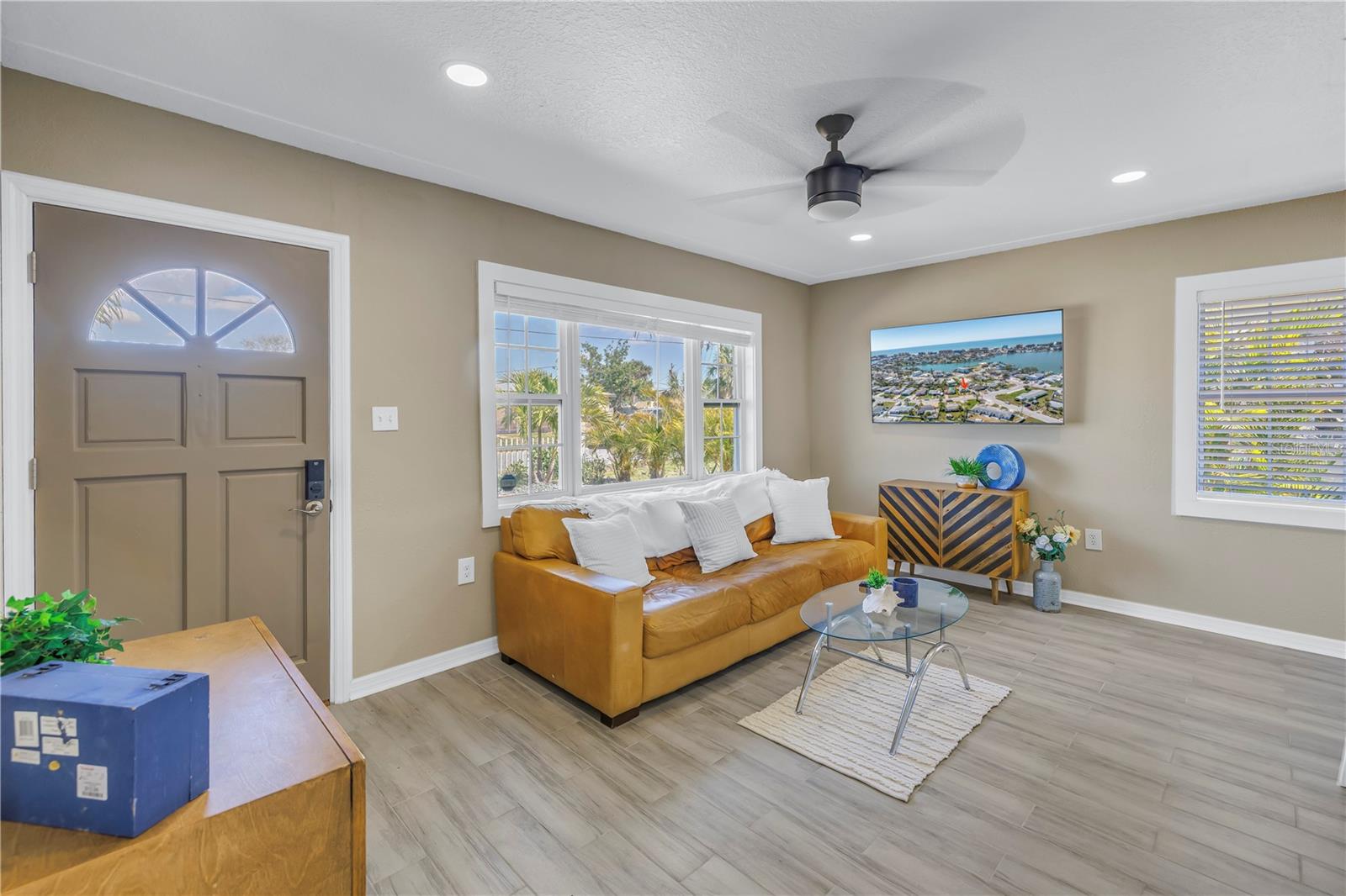 14066 Marguerite Dr Property Photo 5