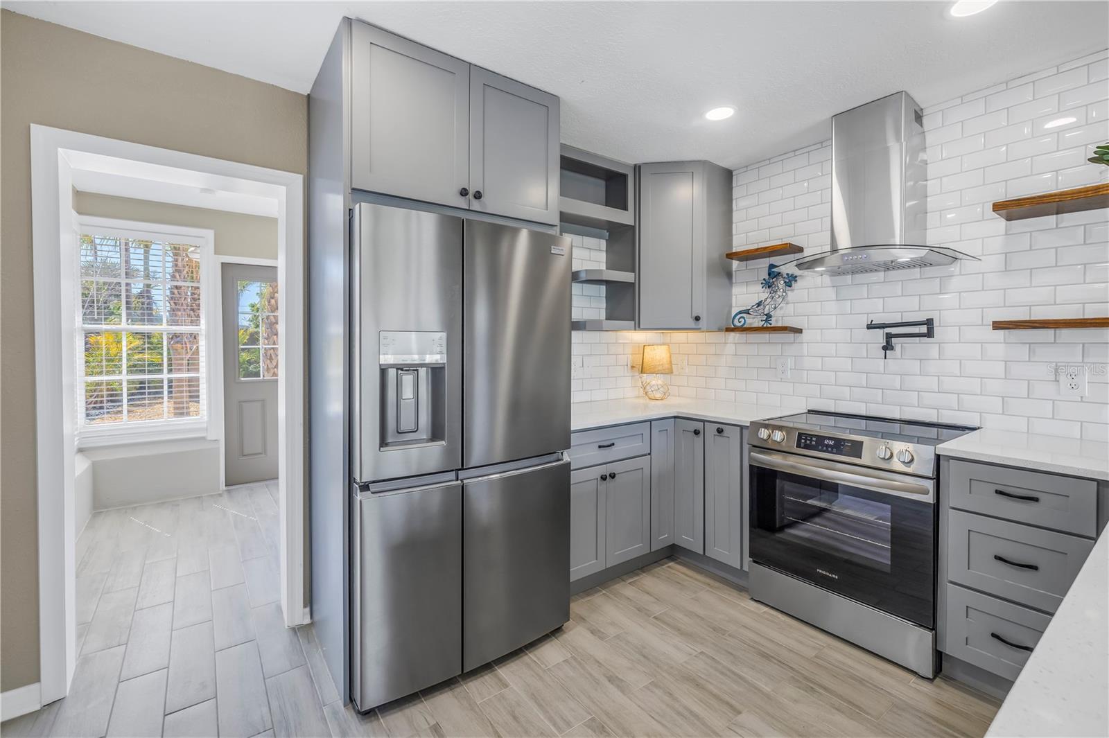 14066 Marguerite Dr Property Photo 10