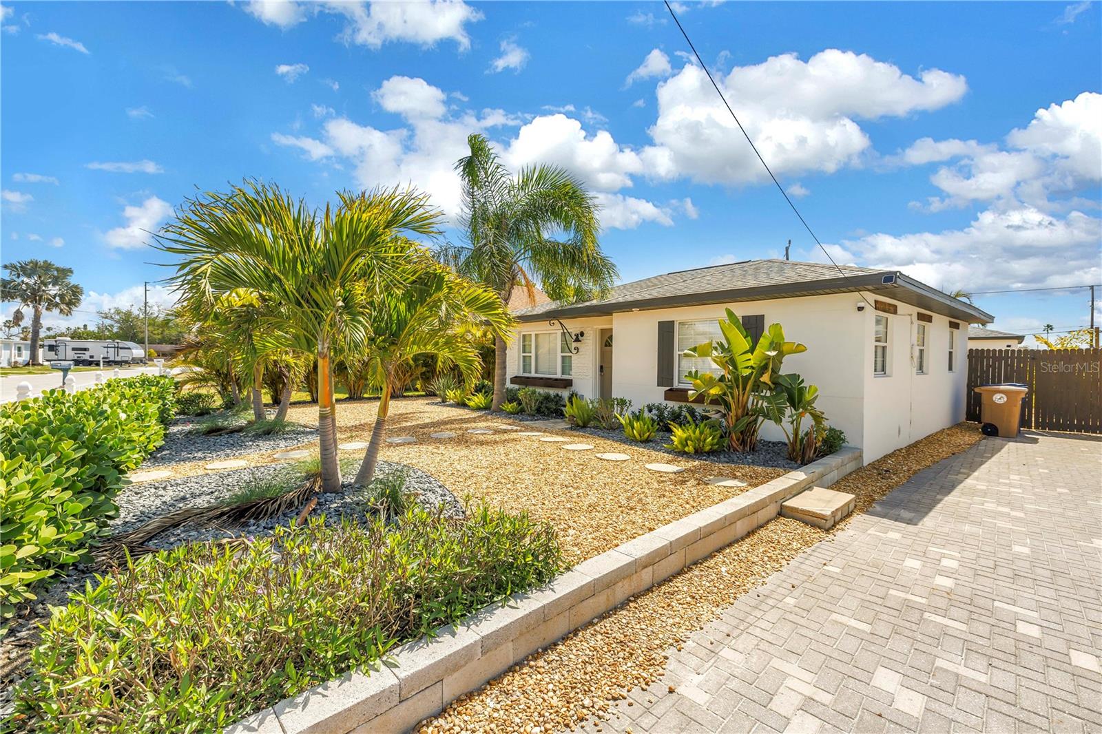 14066 Marguerite Dr Property Photo 28