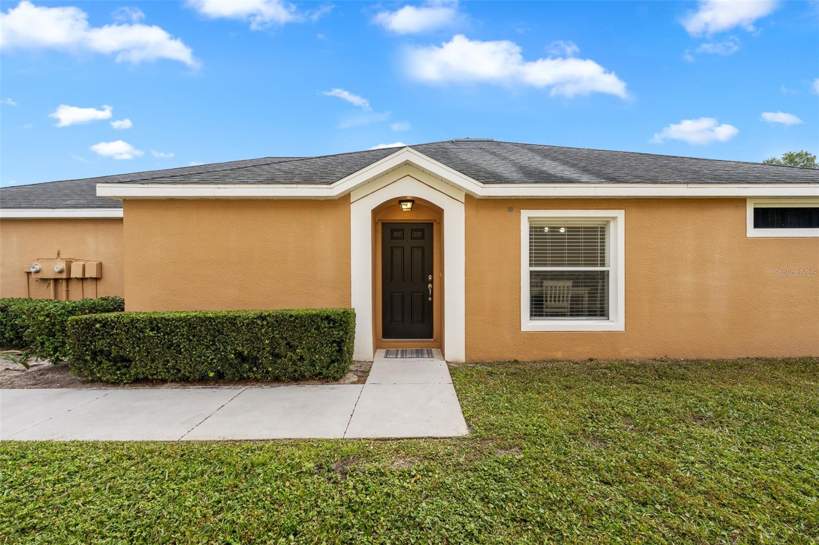8516 CORINTHIAN WAY Property Photo 1