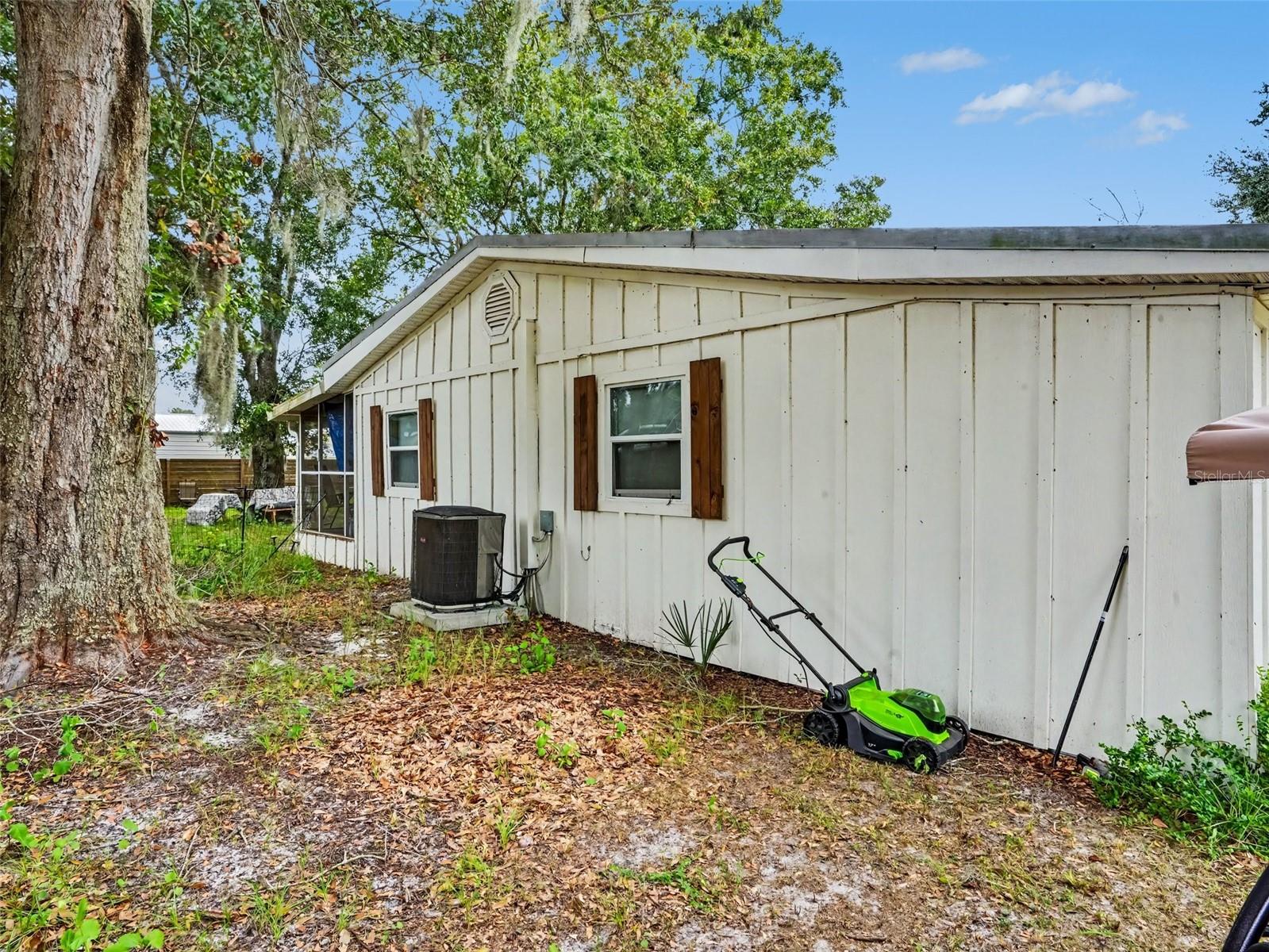 265 Jones Rd Property Photo 16