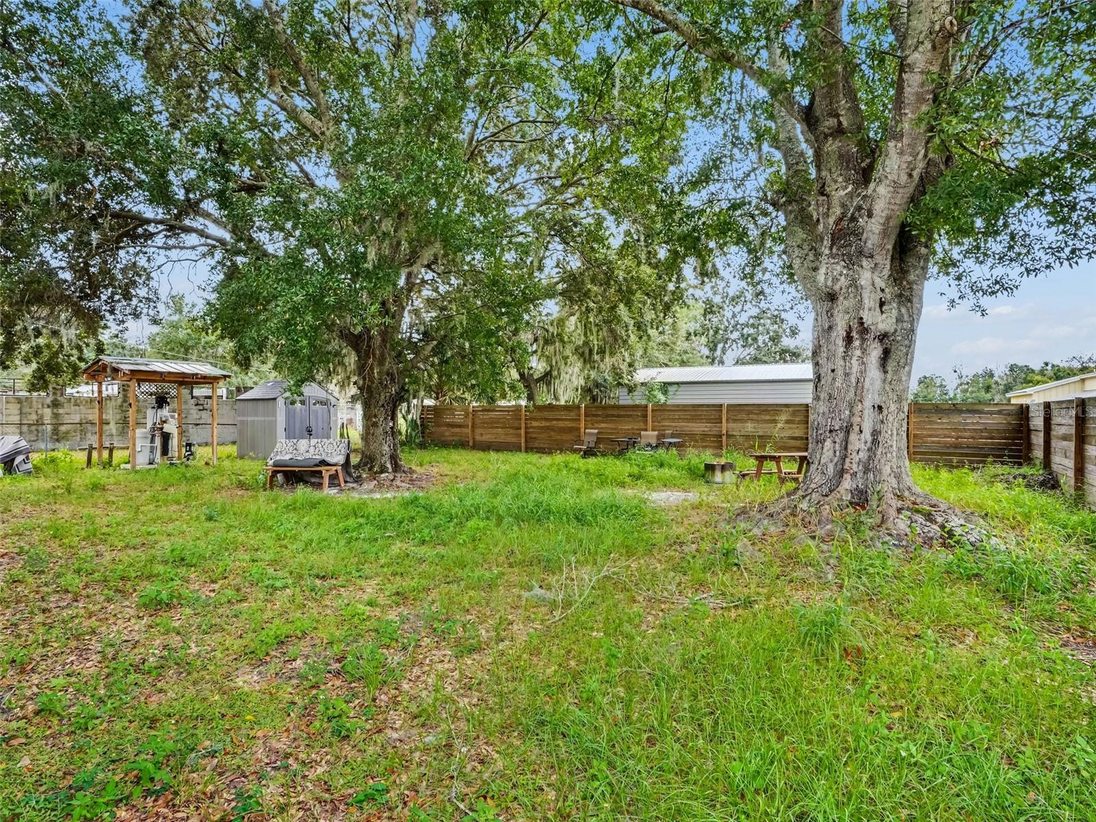 265 Jones Rd Property Photo 21