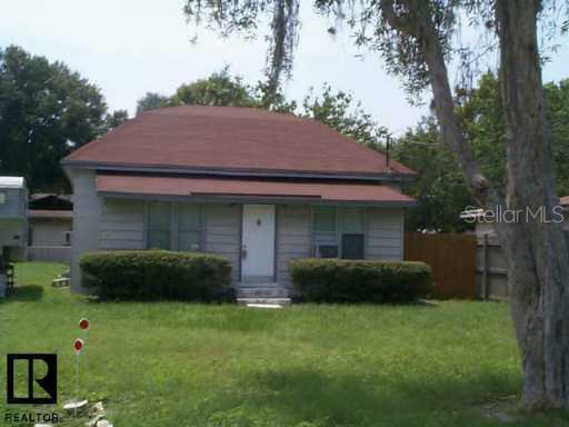 1722 Albemarle Rd Property Photo 2