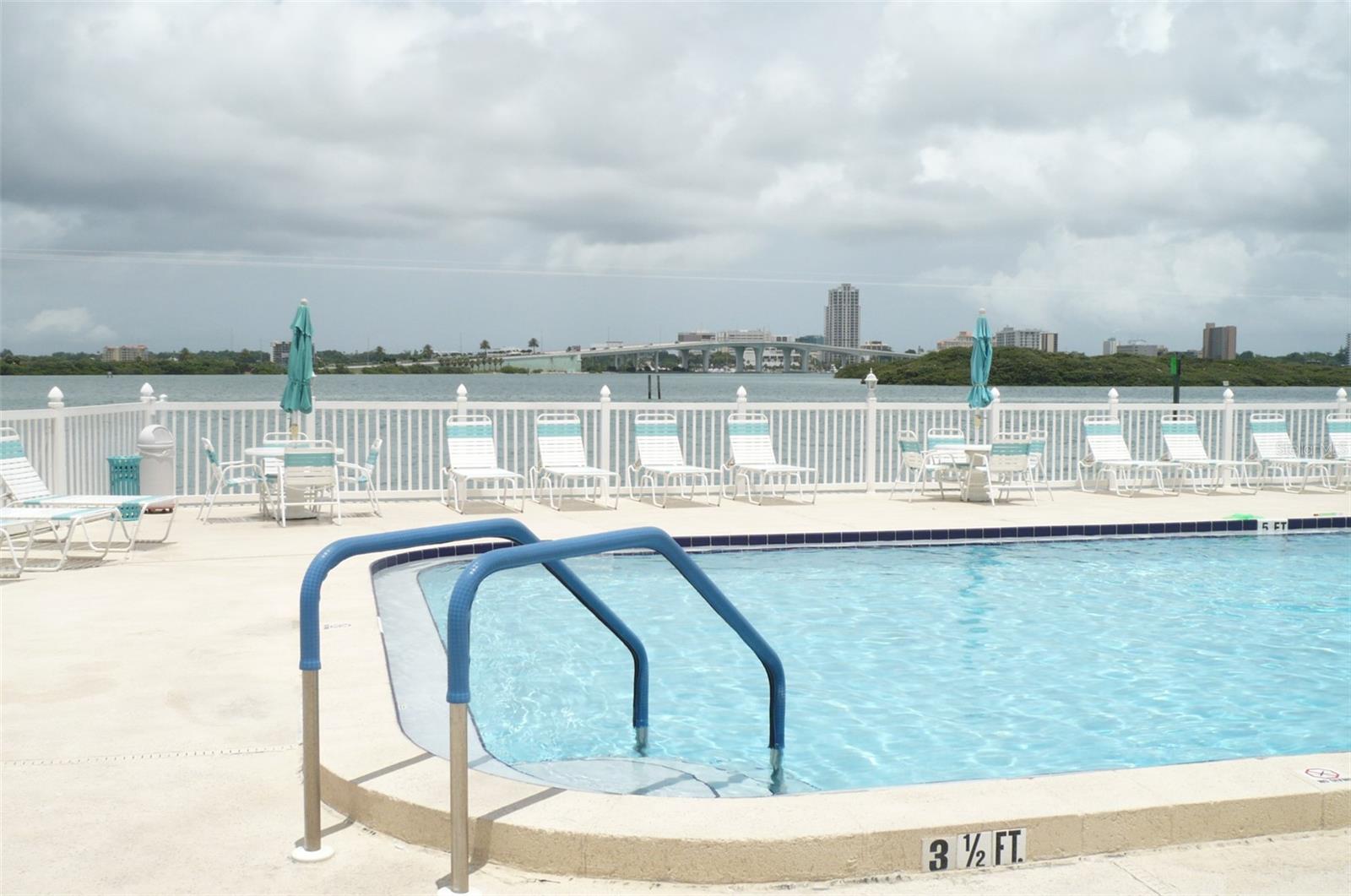 895 S Gulfview Blvd #203 Property Photo 10