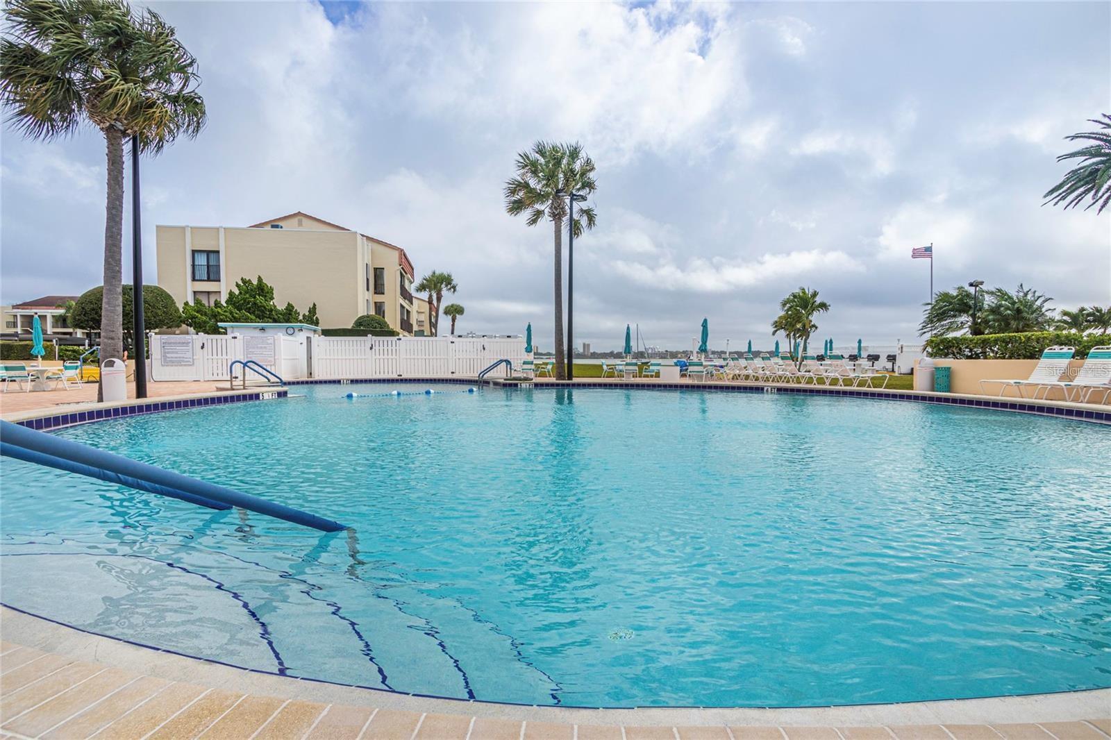 895 S Gulfview Blvd #203 Property Photo 12