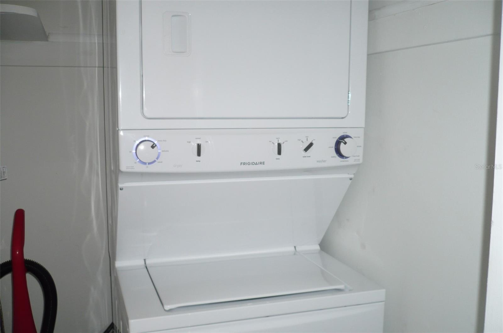 895 S Gulfview Blvd #203 Property Photo 35