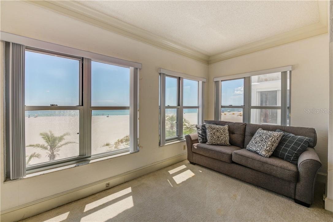 4950 Gulf Blvd #304 Property Photo 4