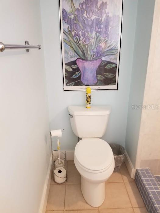 U8103597 Property Photo 48