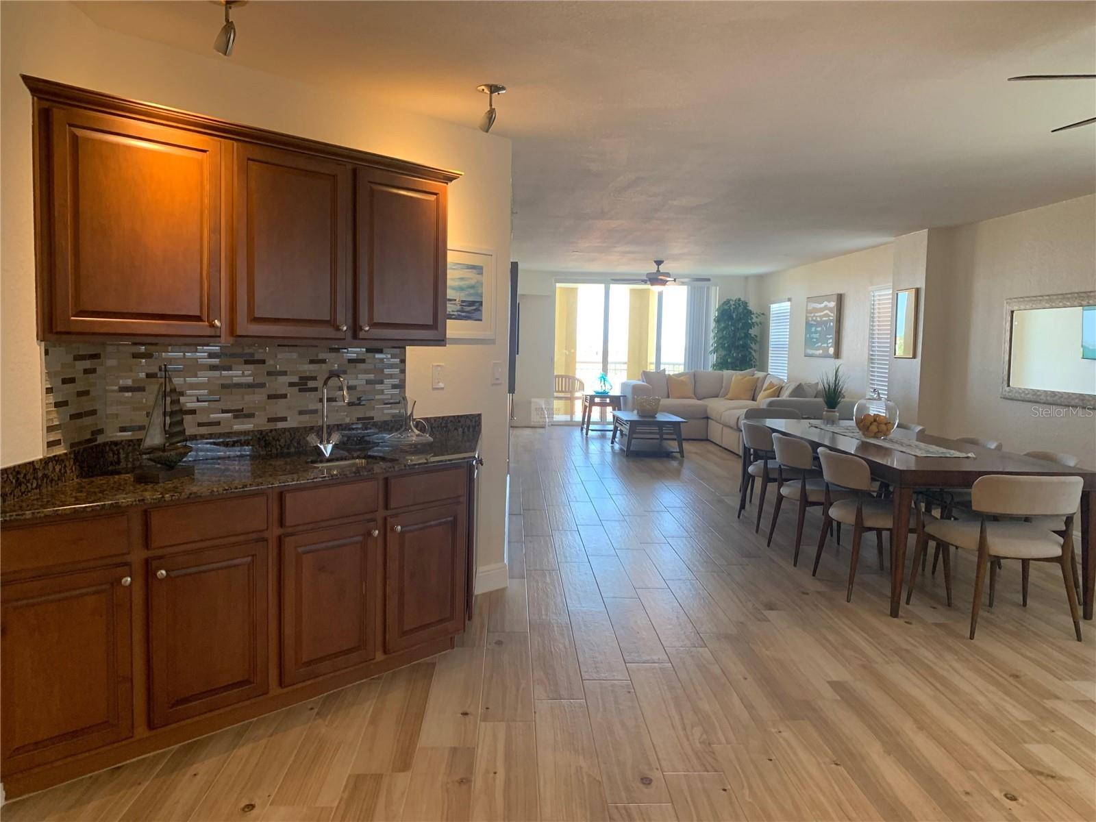 5353 Gulf Blvd #a401 Property Photo 6