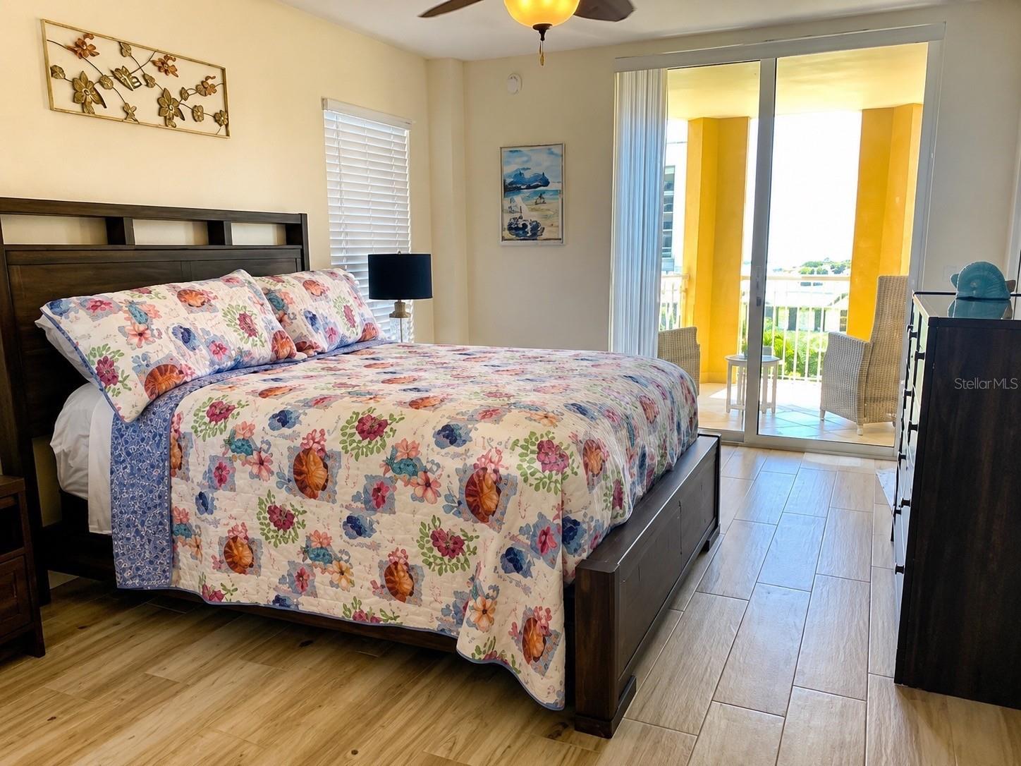 5353 Gulf Blvd #a401 Property Photo 18