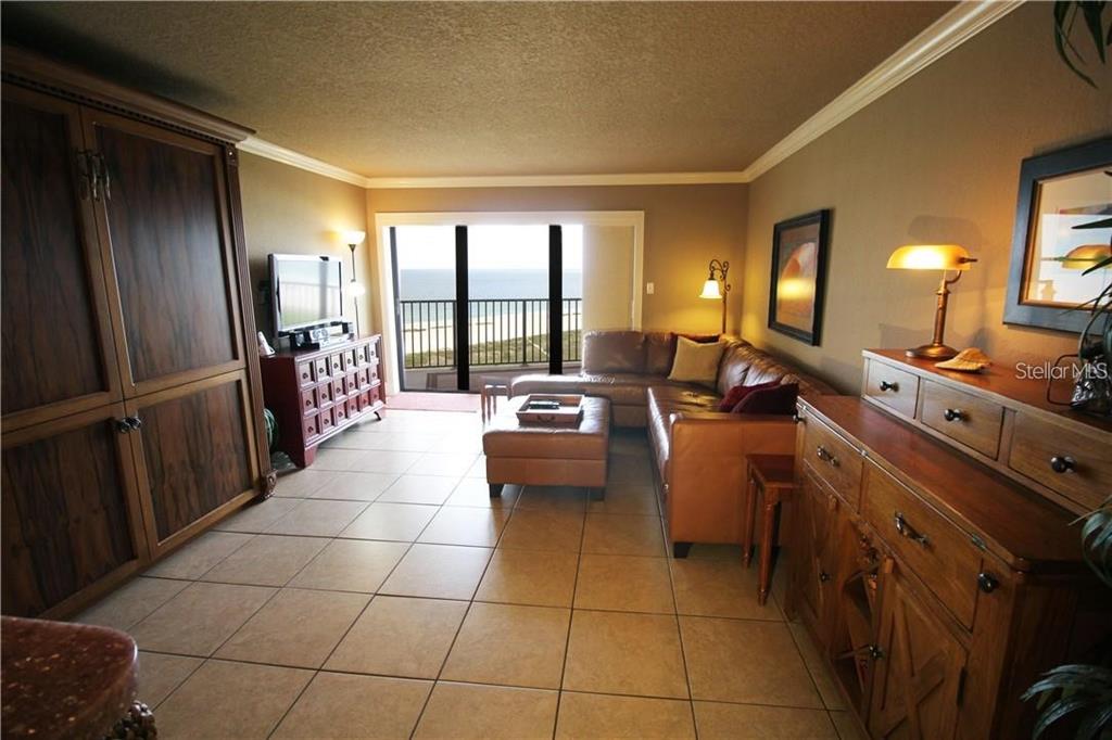 1230 Gulf Blvd #1805 Property Photo 5