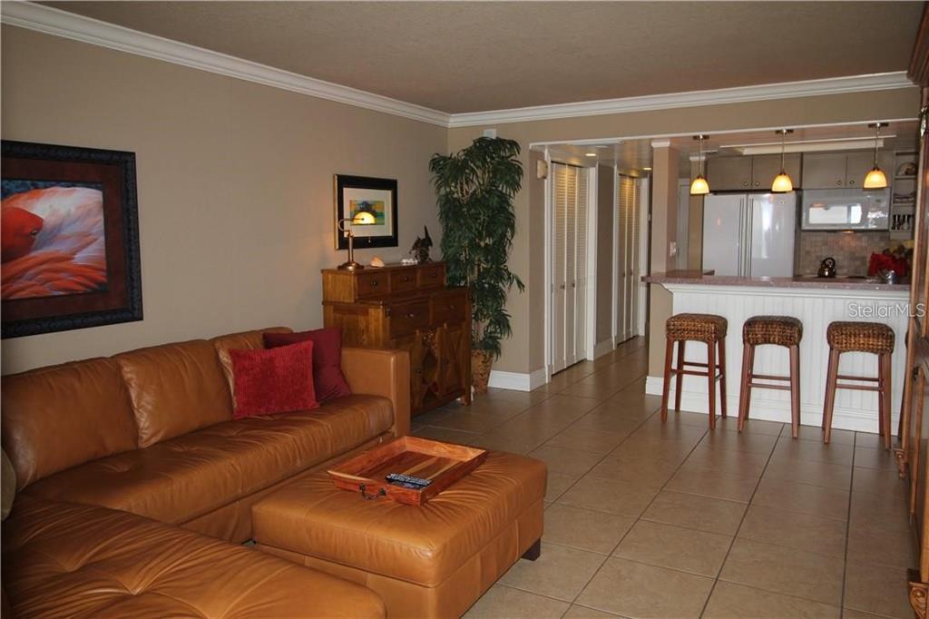 1230 Gulf Blvd #1805 Property Photo 8