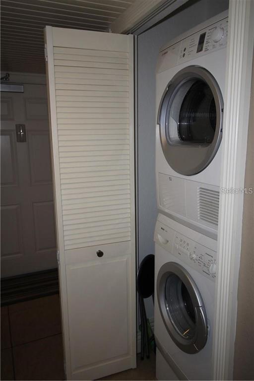 1230 Gulf Blvd #1805 Property Photo 15