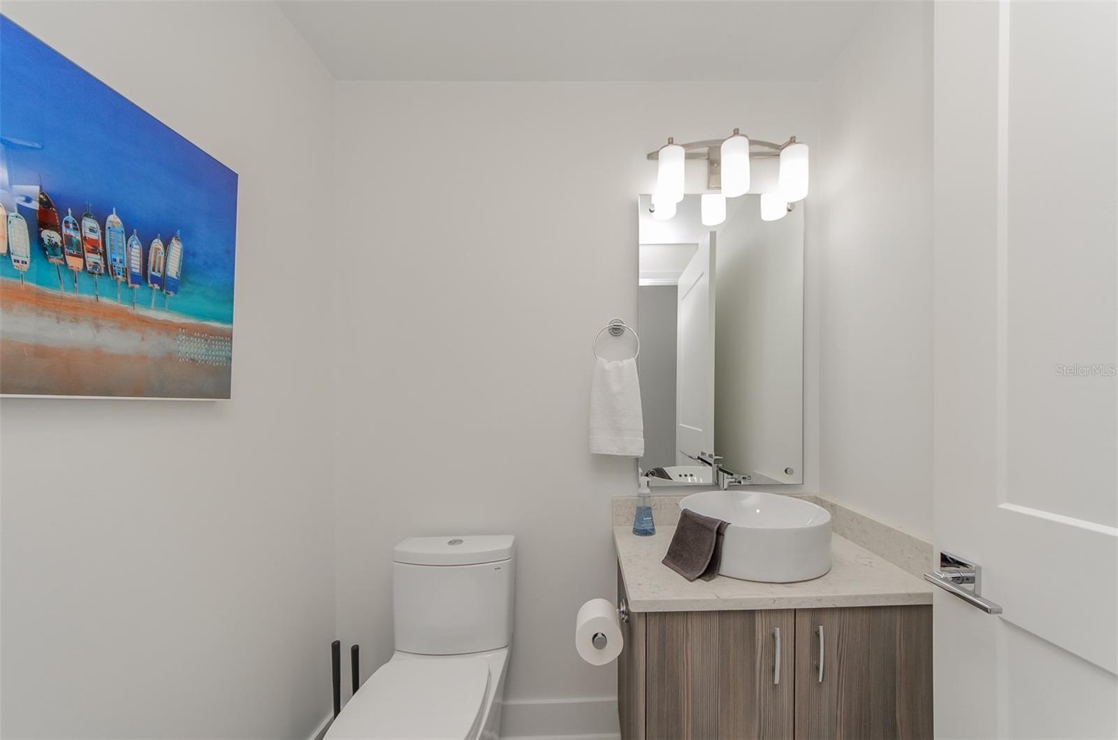 15 Avalon St #702 Property Photo 14
