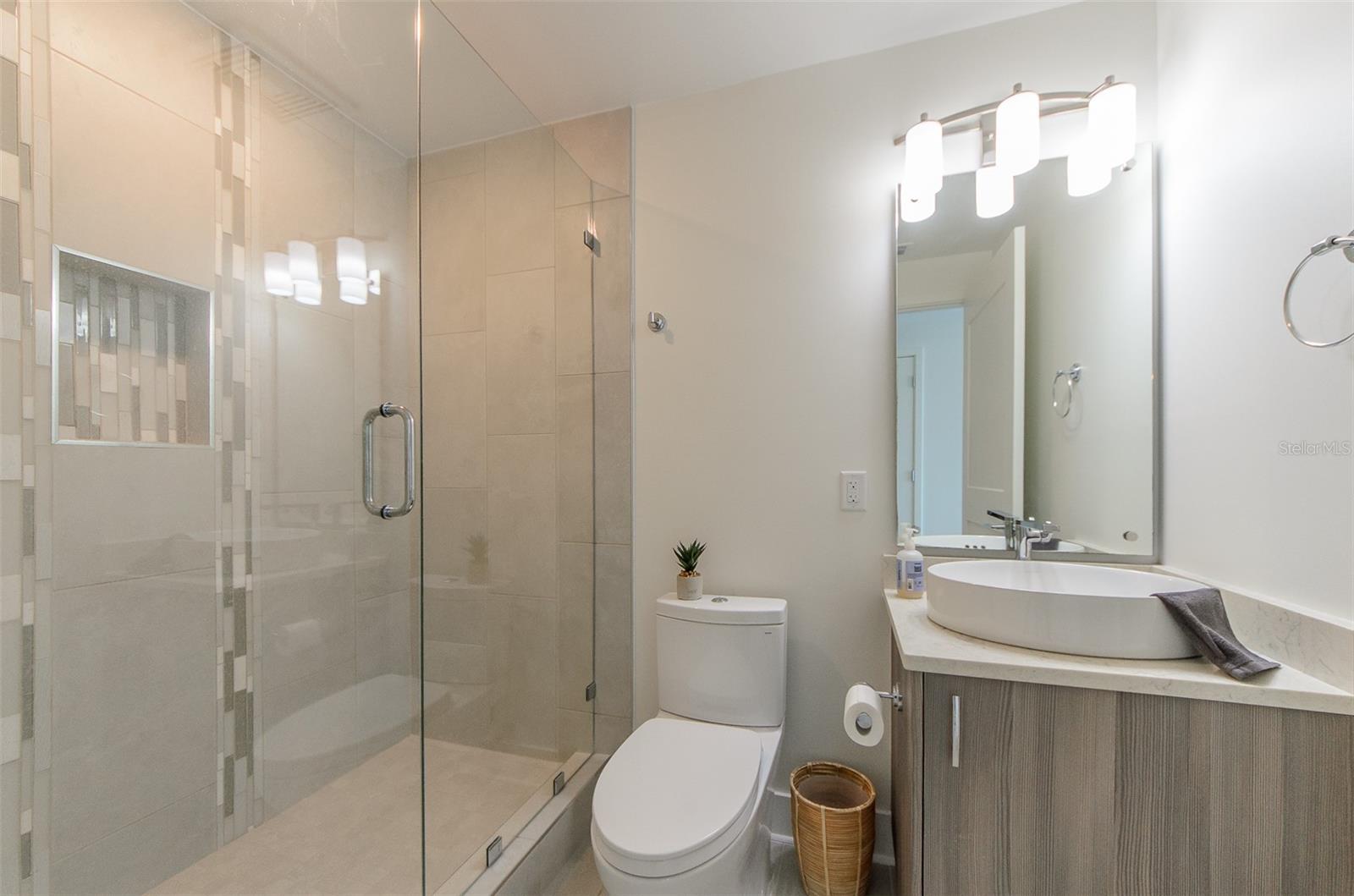 15 Avalon St #702 Property Photo 24