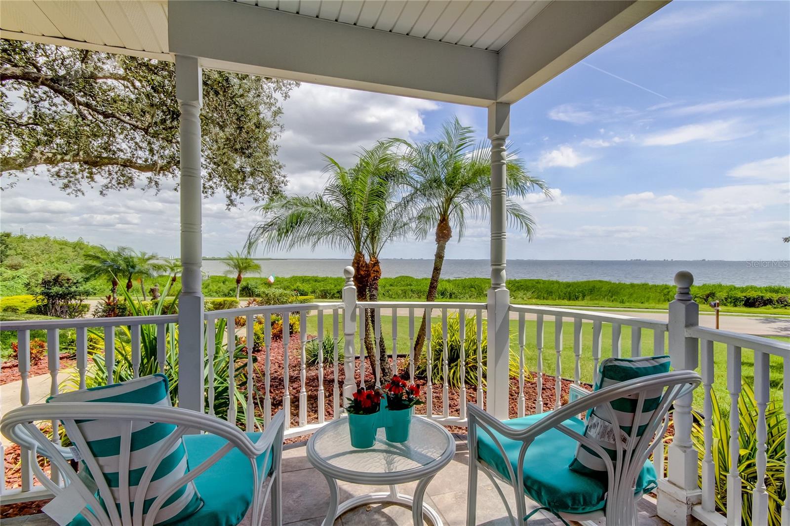 1205 N Bayshore Dr Property Photo