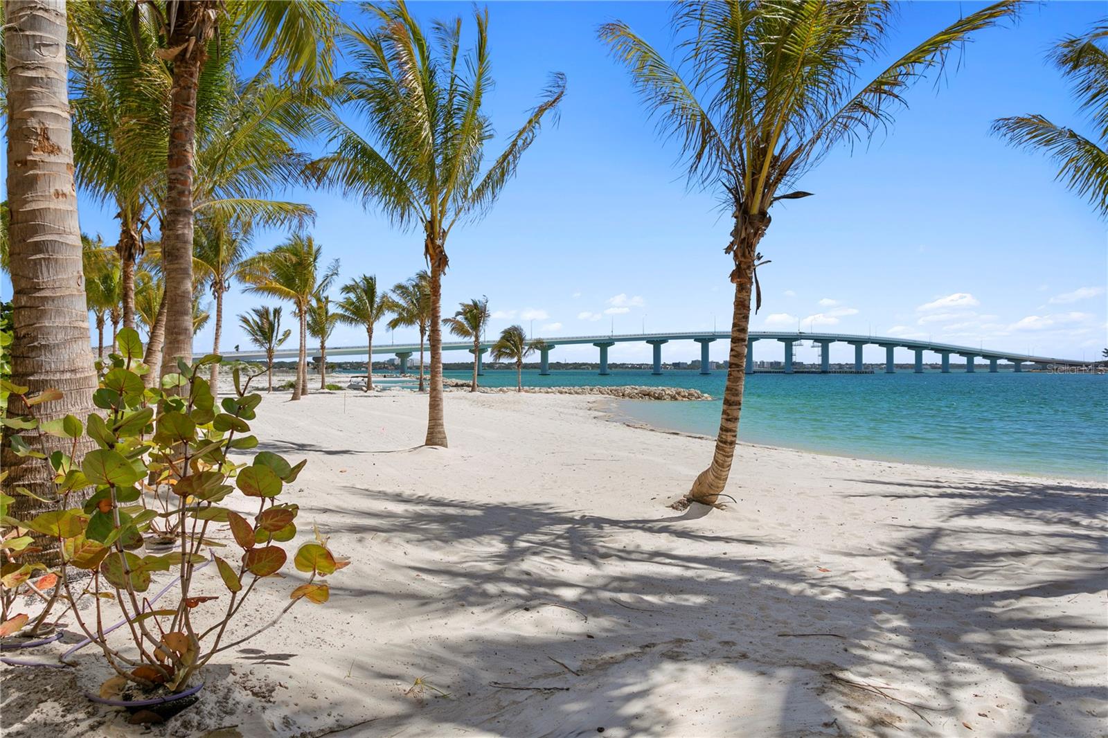 691 S Gulfview Blvd #1408 Property Photo 48