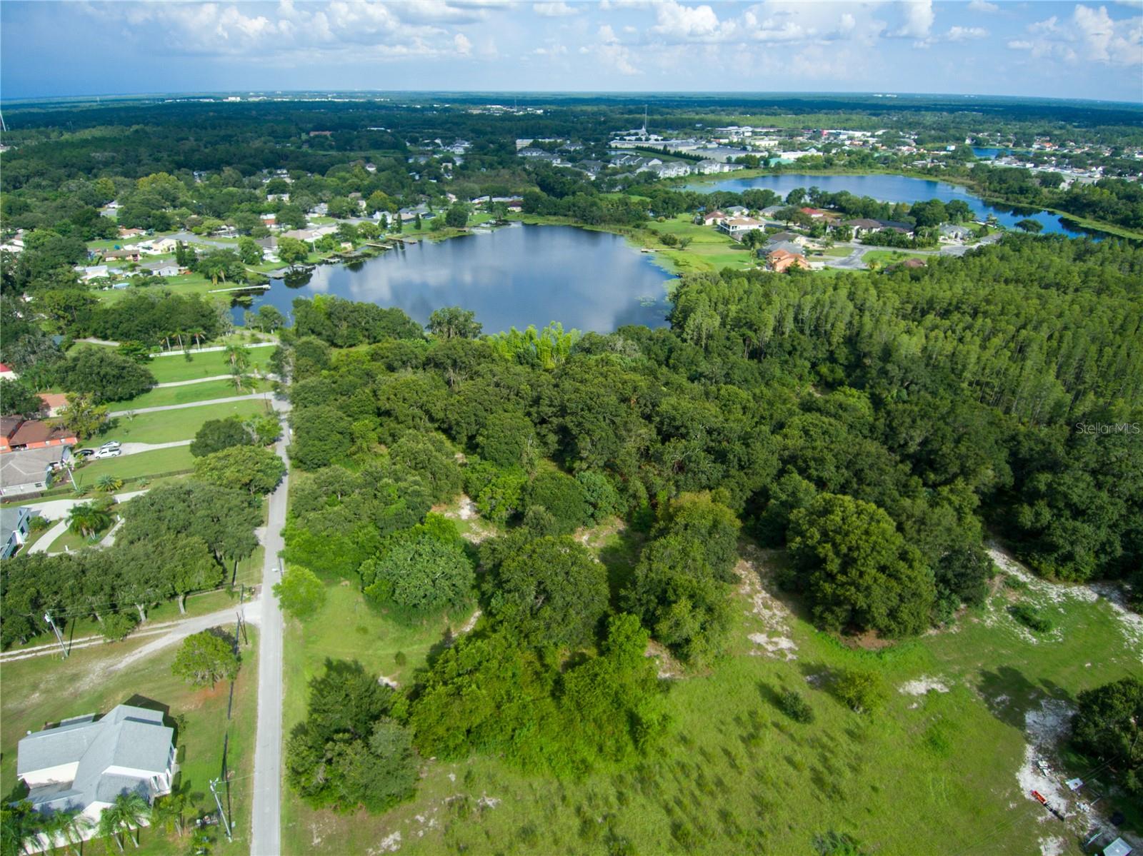 Carson Dr Property Photo 8