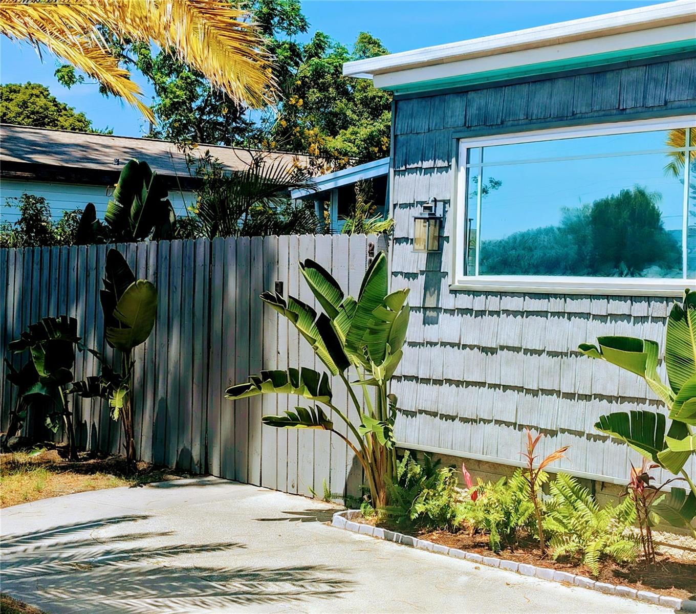 U8188988 Property Photo 1