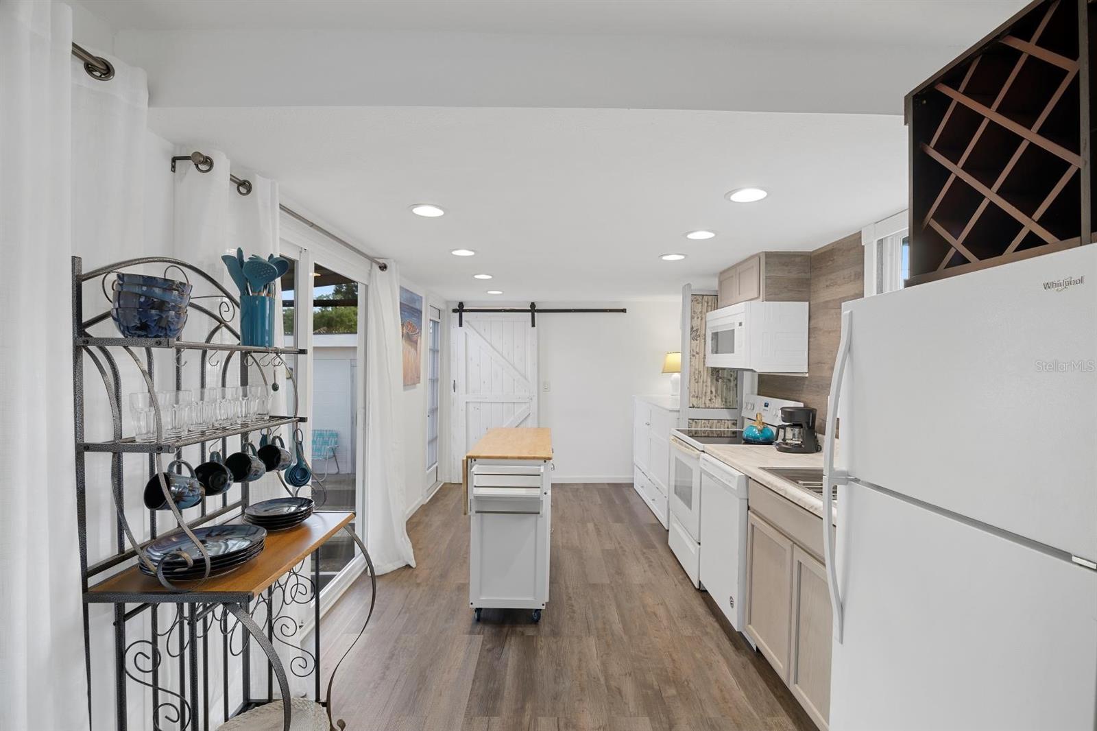U8188988 Property Photo 10