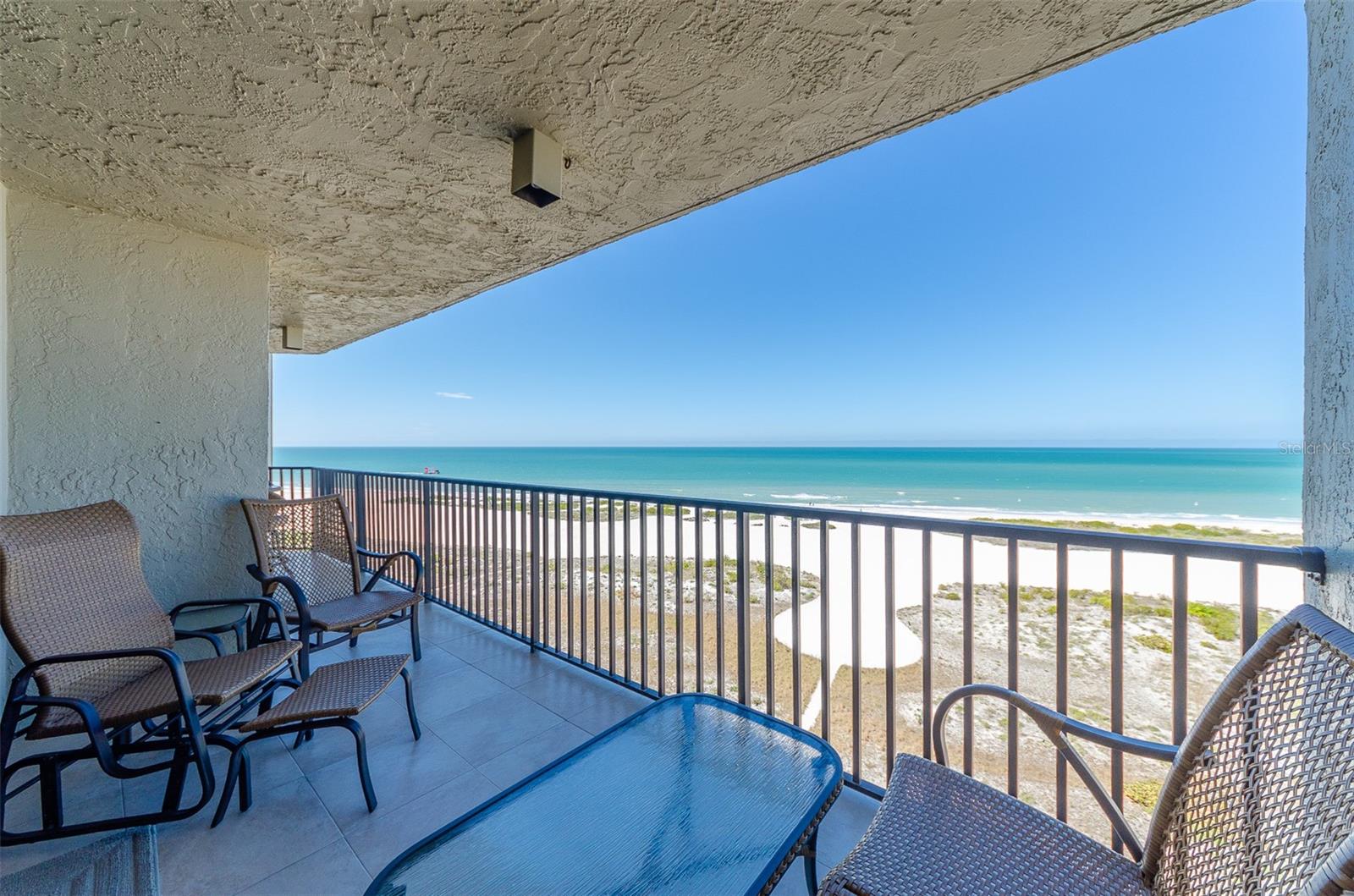 1290 Gulf Blvd #907 Property Photo 4