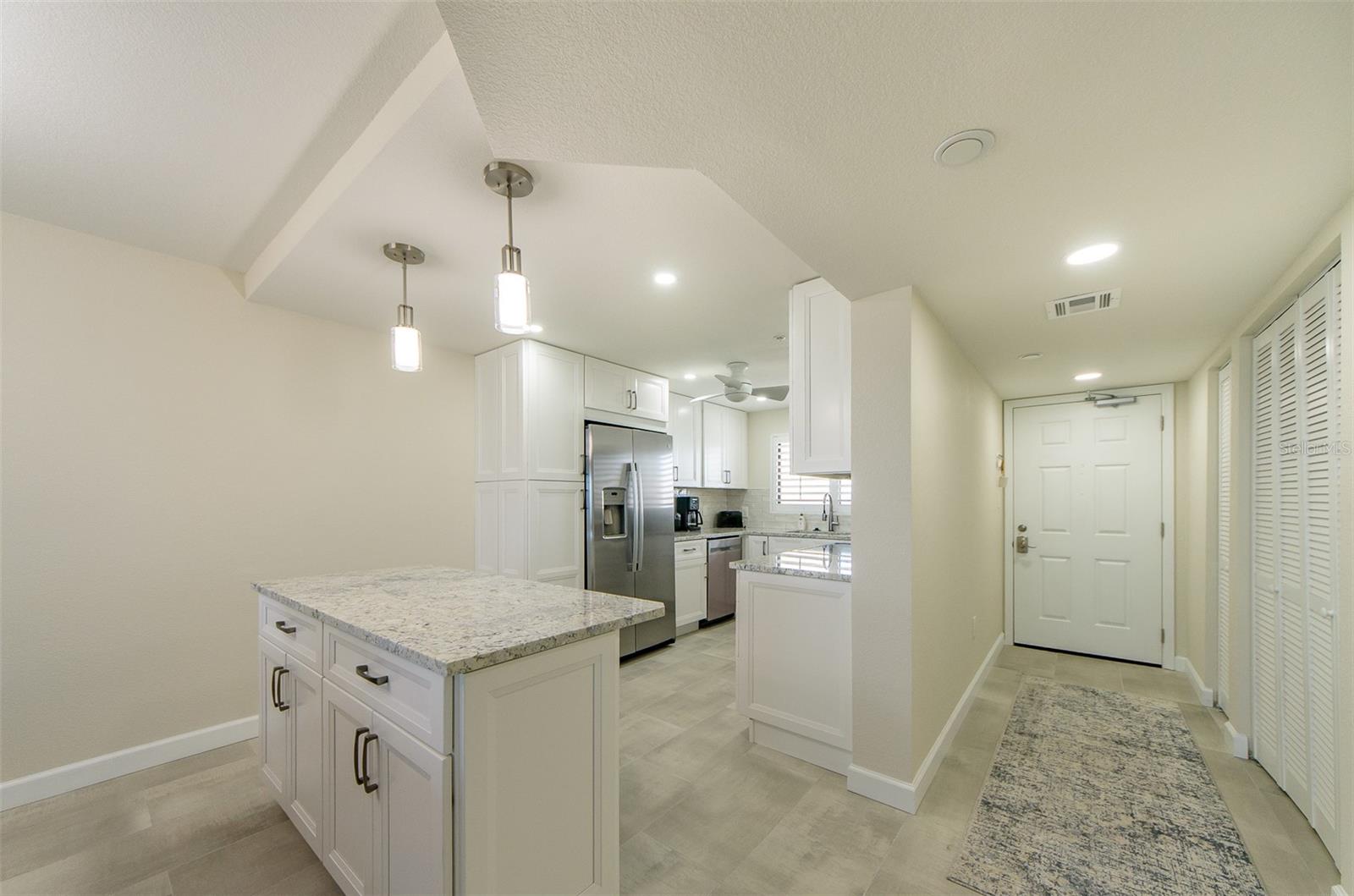 1290 Gulf Blvd #907 Property Photo 6