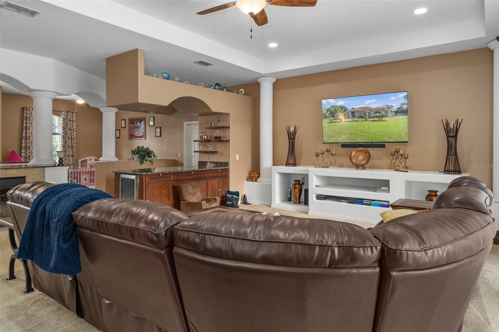 18910 Grand Prix Place Property Photo 20