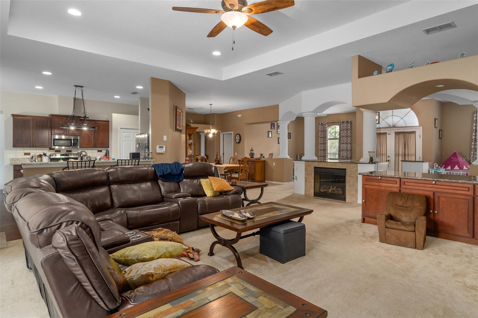 18910 Grand Prix Place Property Photo 21