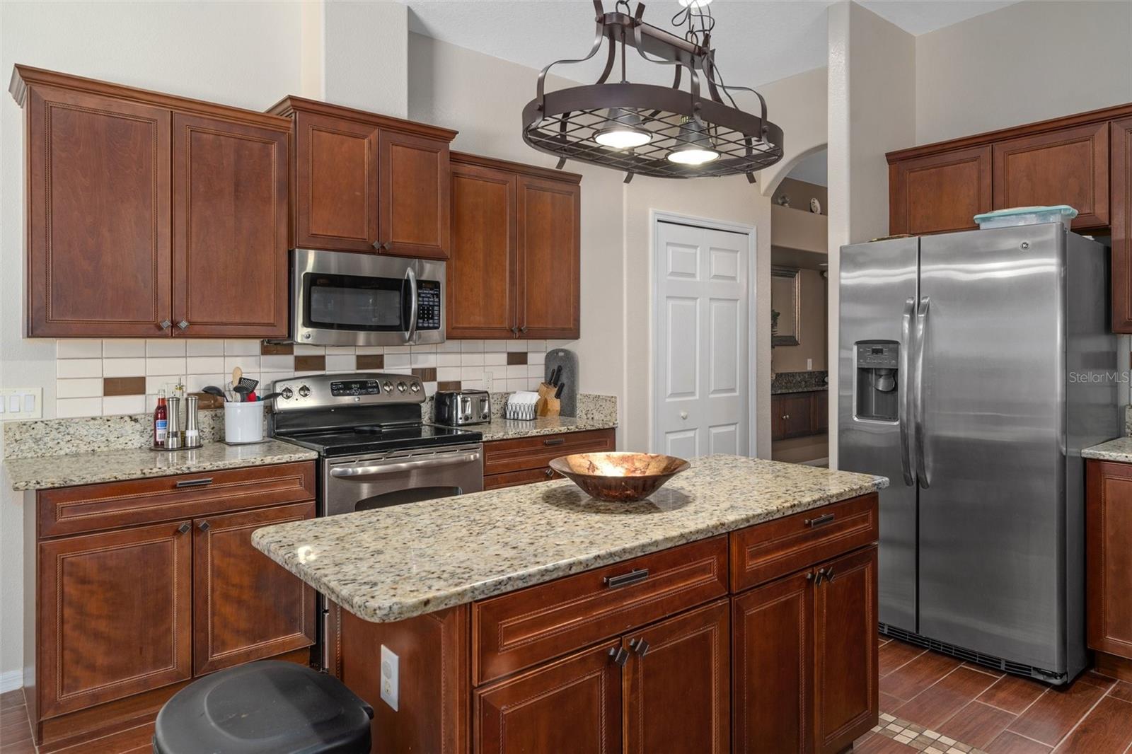 18910 Grand Prix Place Property Photo 24