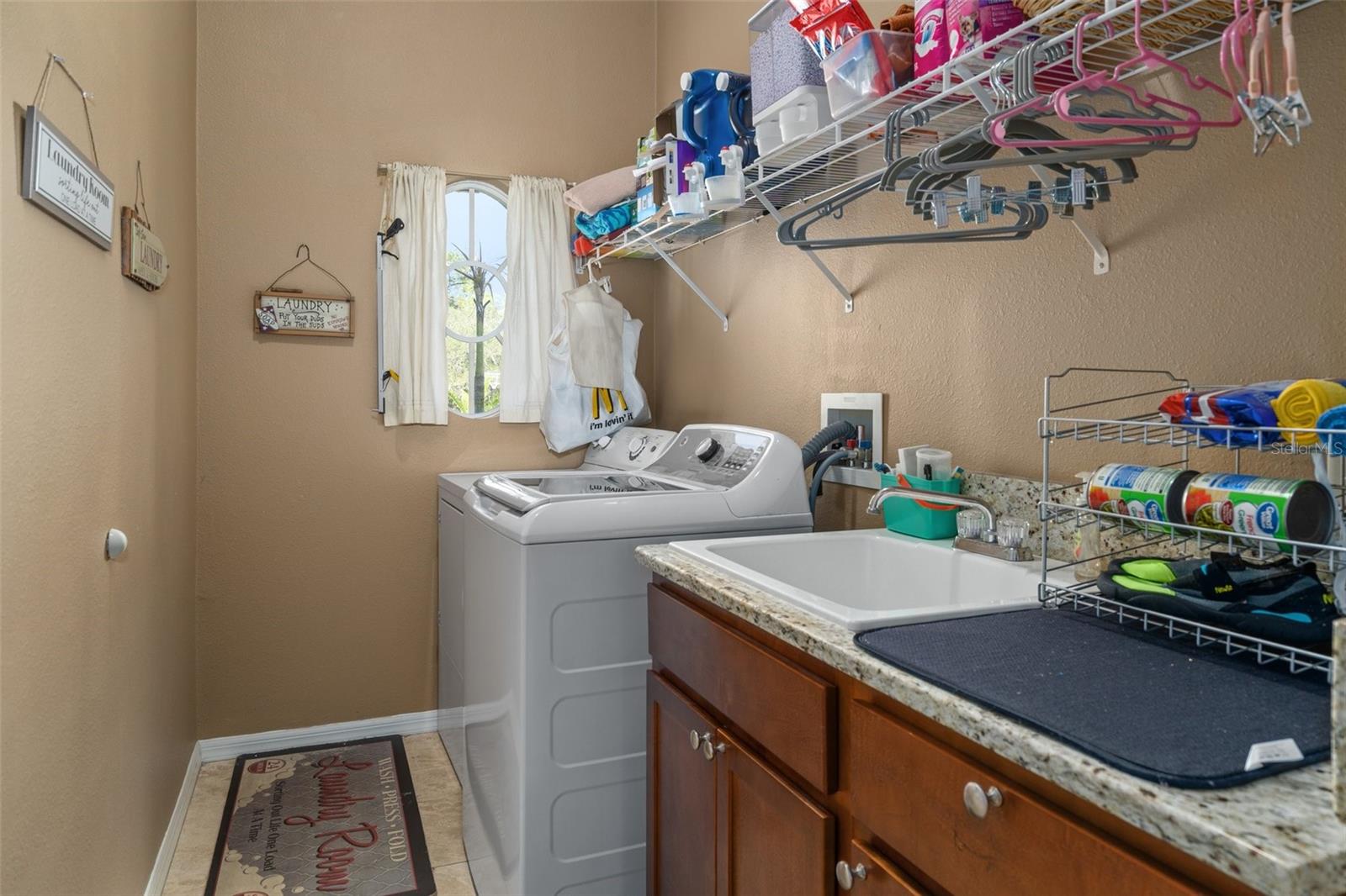 18910 Grand Prix Place Property Photo 44