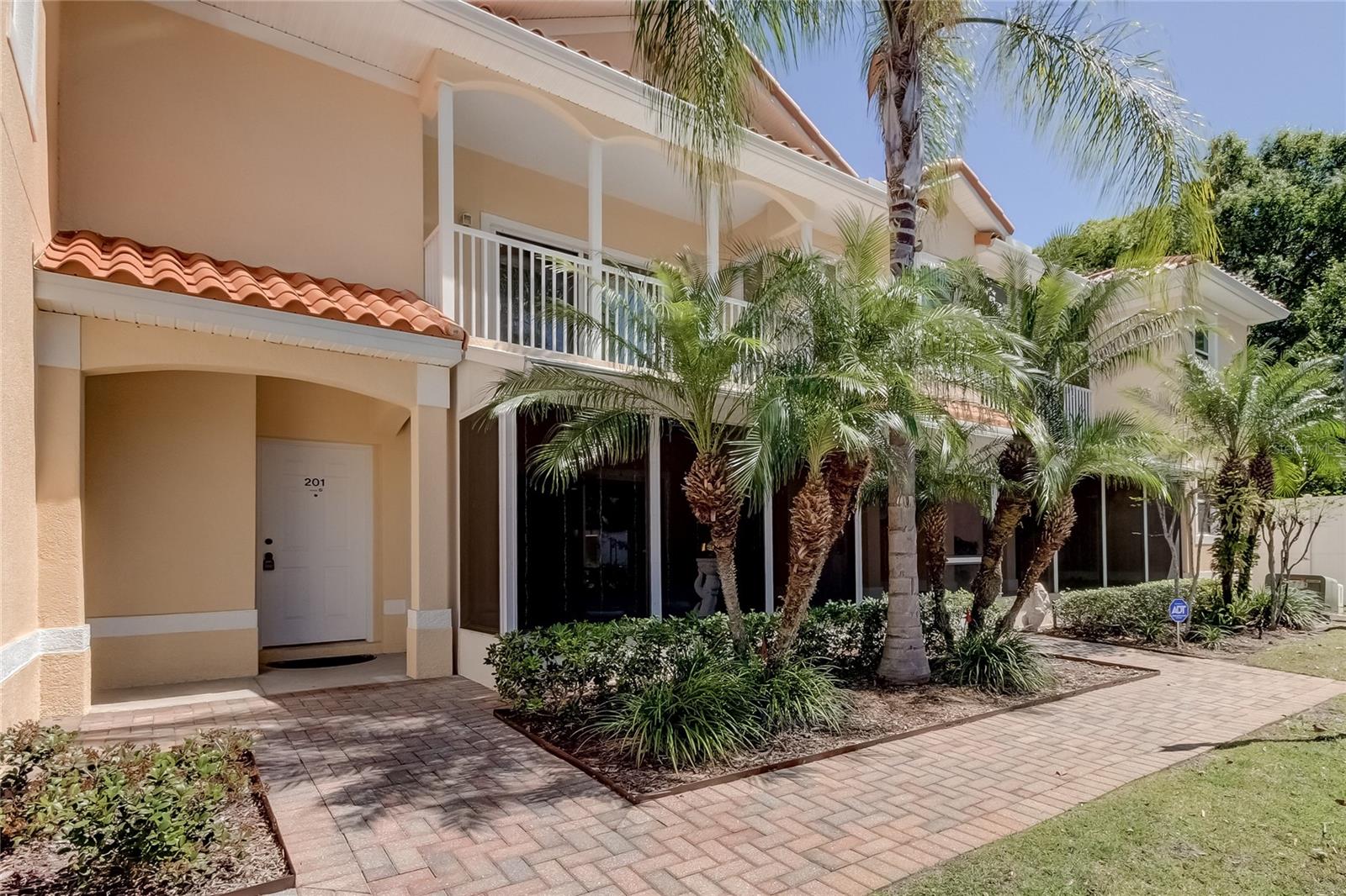 U8194092 Property Photo 1