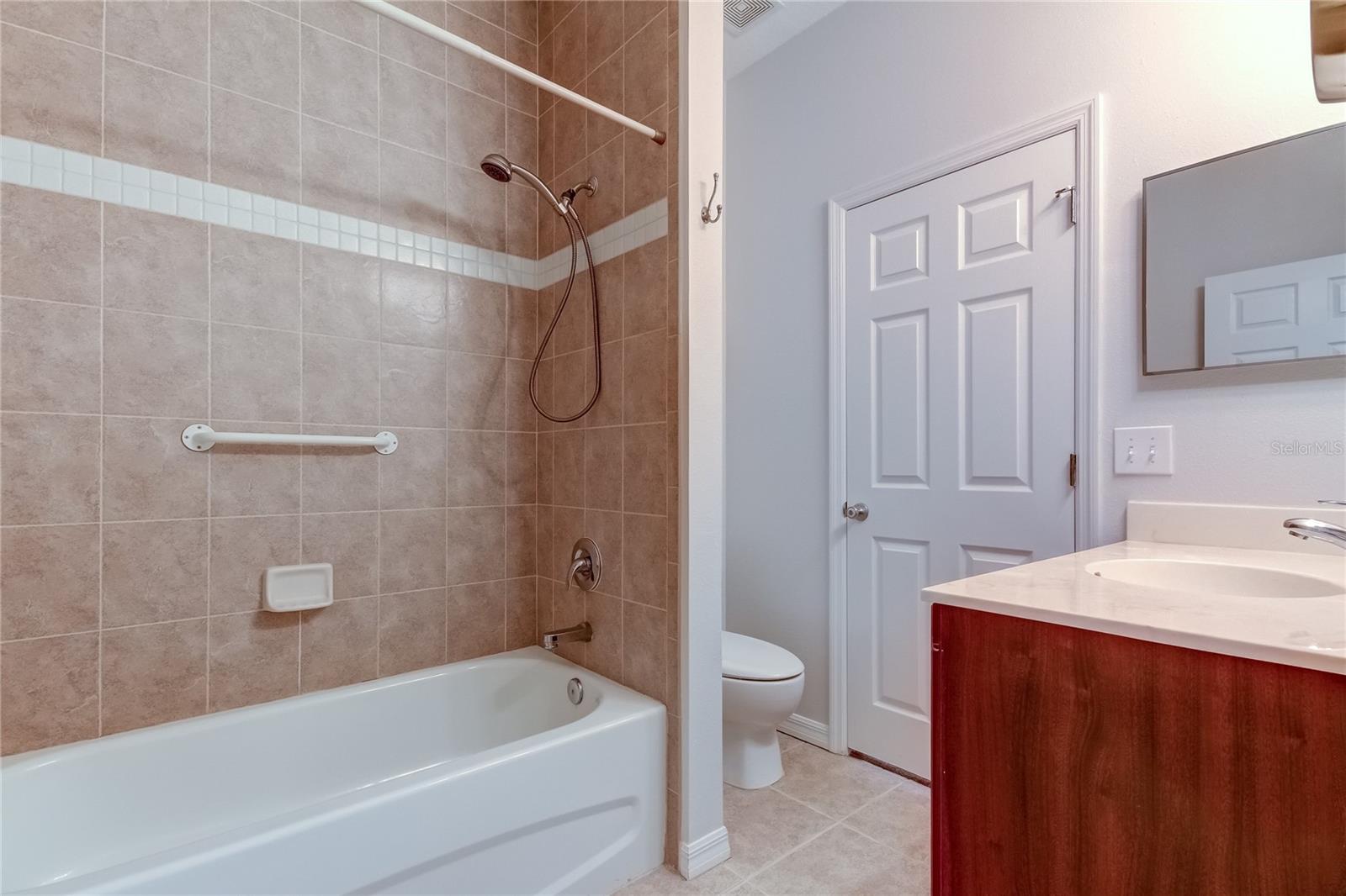 Property Photo 25
