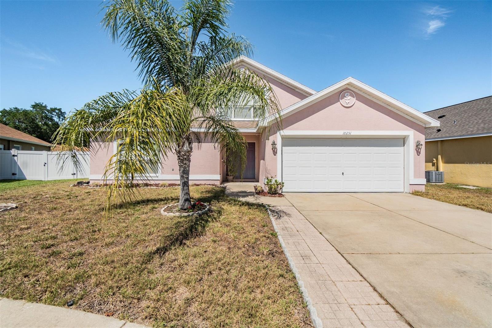 10251 Peoples Loop Property Photo 1