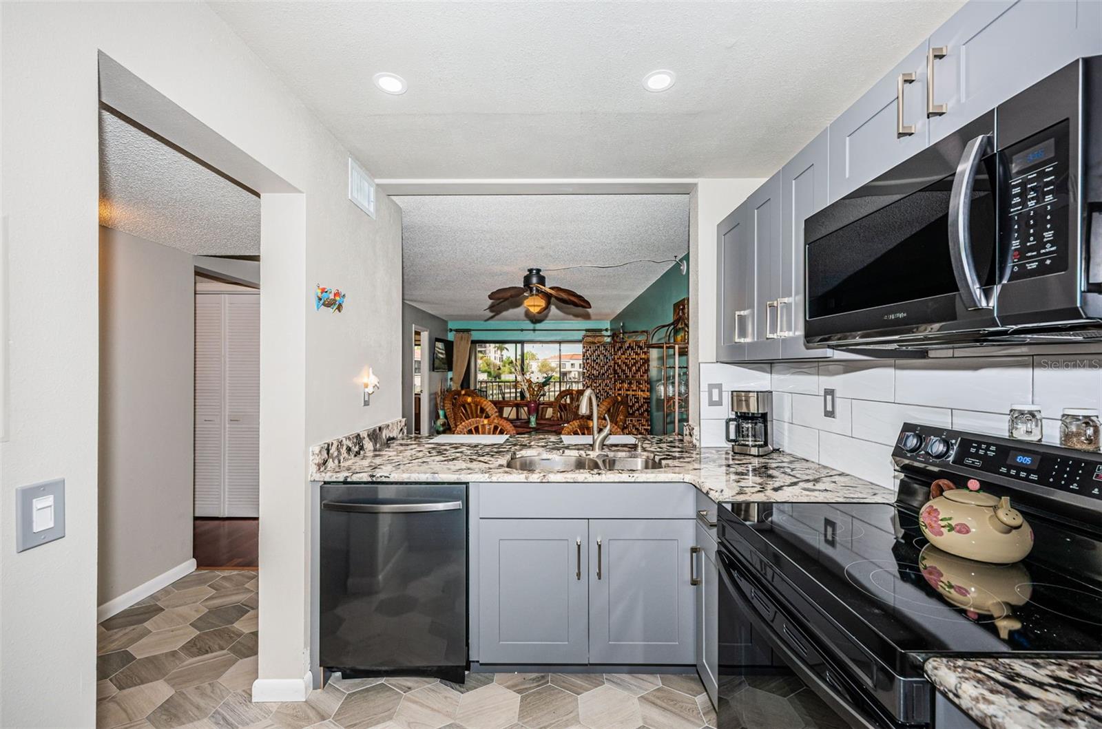 6281 Bahia Del Mar Blvd #208 Property Photo 9