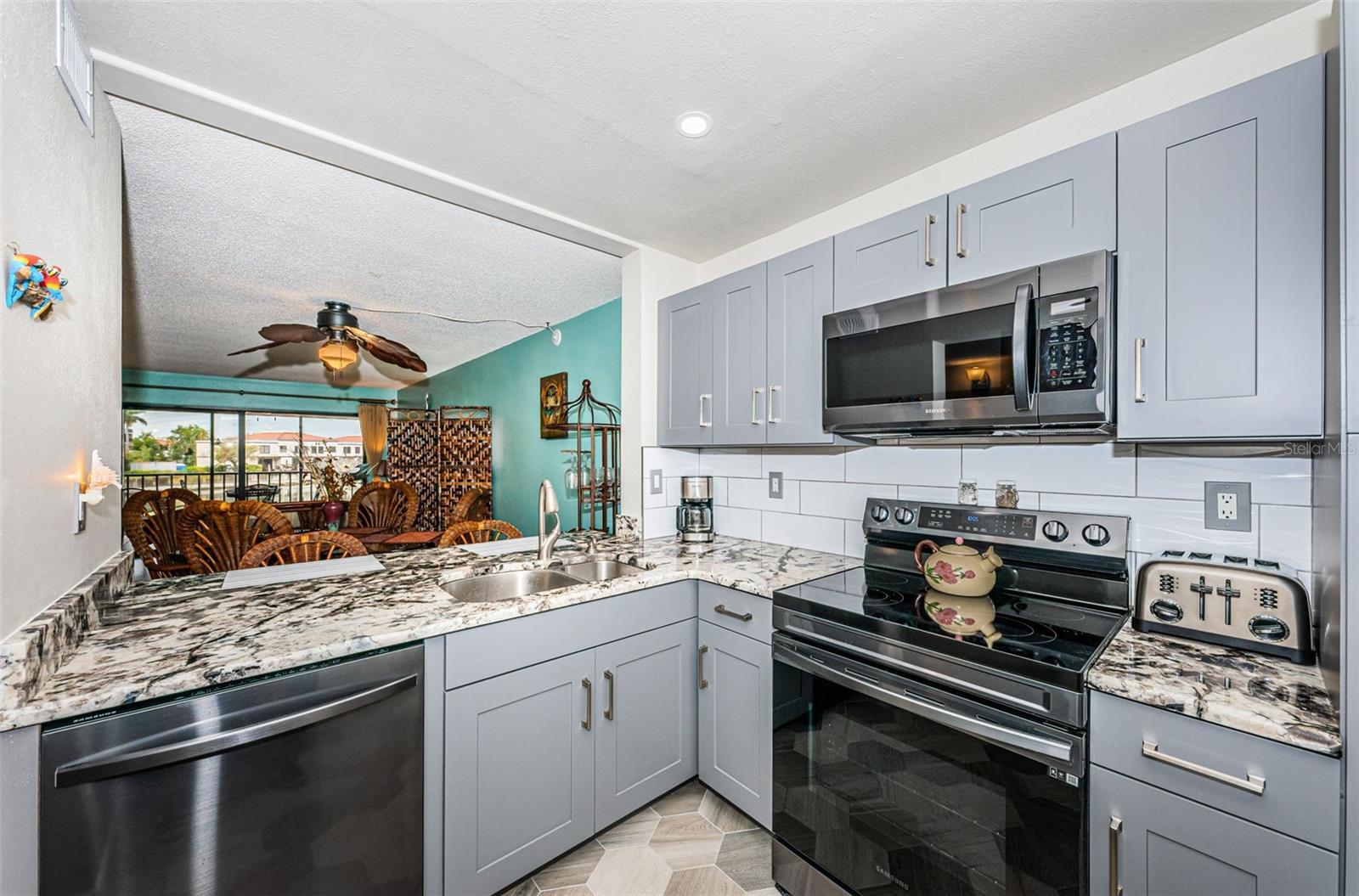 6281 Bahia Del Mar Blvd #208 Property Photo 10