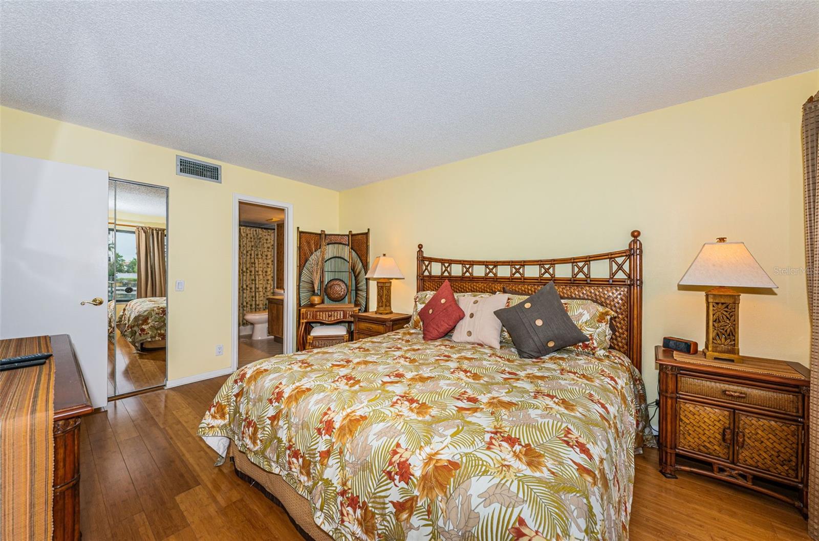 6281 Bahia Del Mar Blvd #208 Property Photo 18