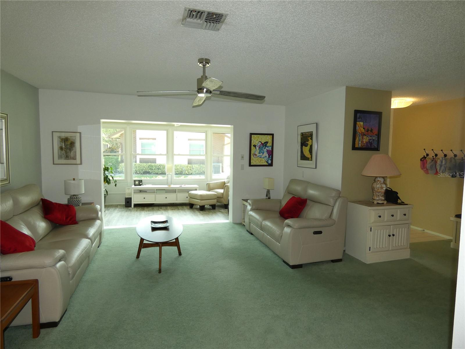360 Perth Court Property Photo 5