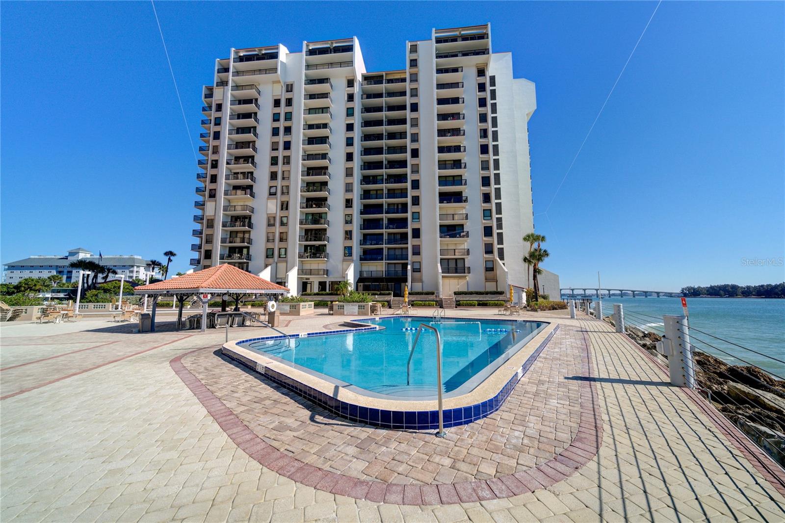 440 S Gulfview Blvd #1102 Property Photo 2