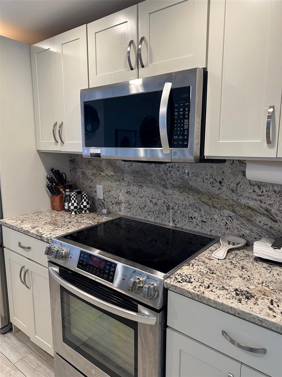 440 S Gulfview Blvd #1102 Property Photo 8