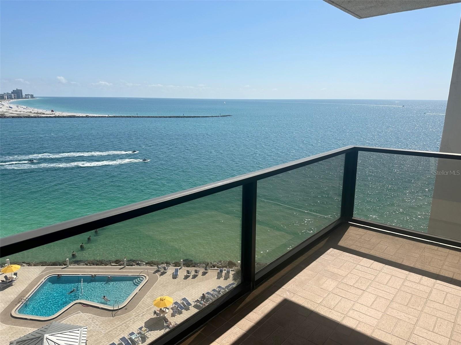 440 S Gulfview Blvd #1102 Property Photo 25