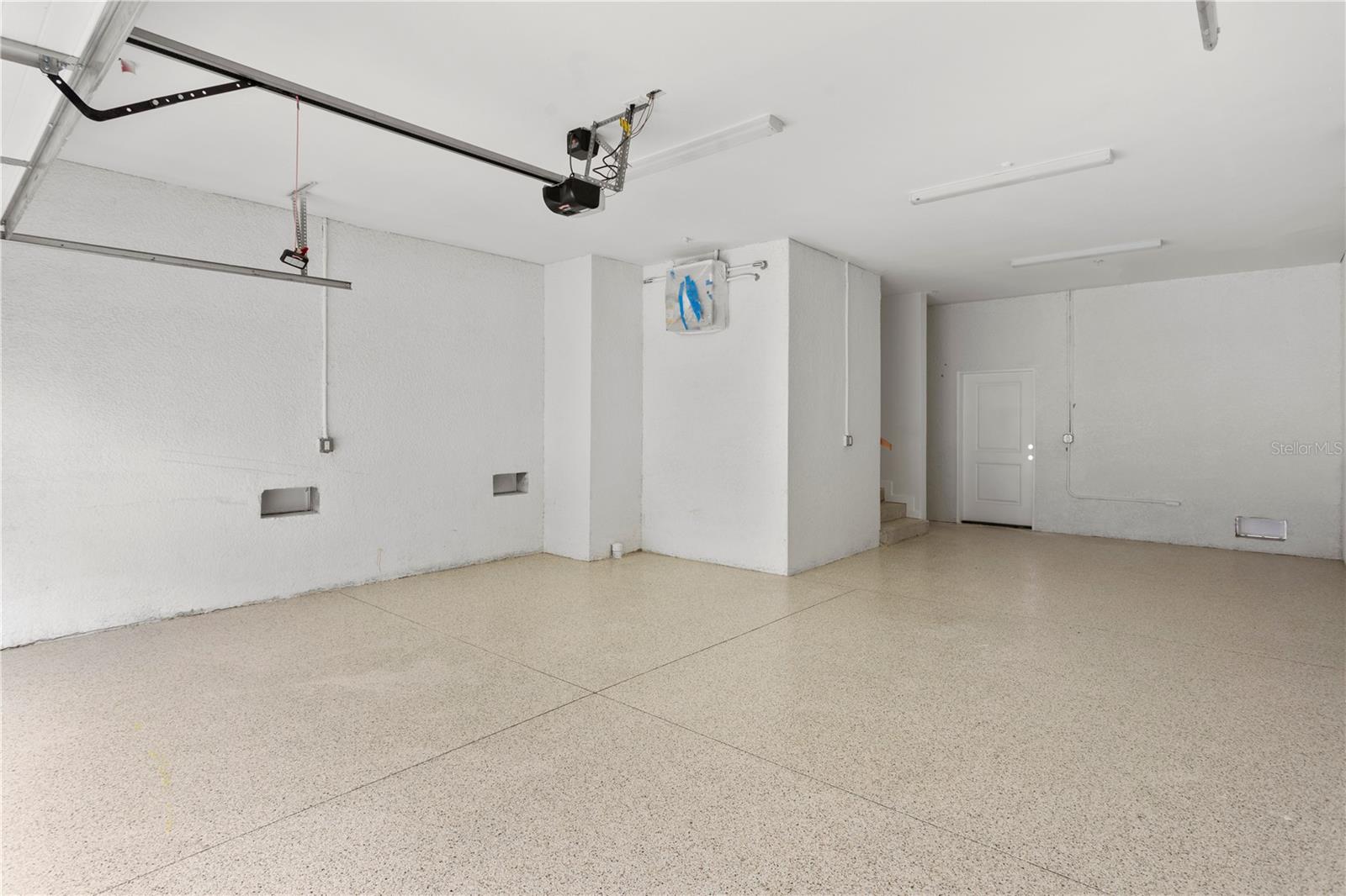 11605 1st St E #a1 Property Photo 10